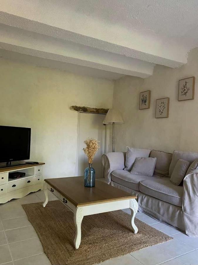 Jolie Maisonnette Niozelles Exterior foto