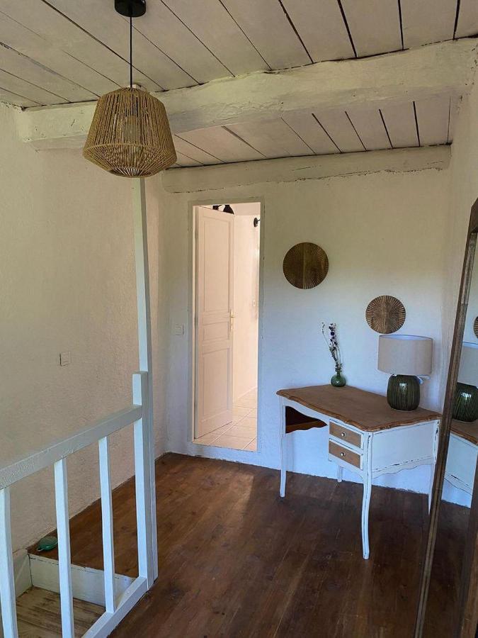 Jolie Maisonnette Niozelles Exterior foto